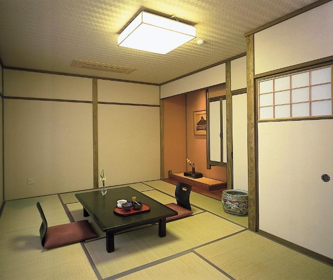 Japanese-Style Twin Room