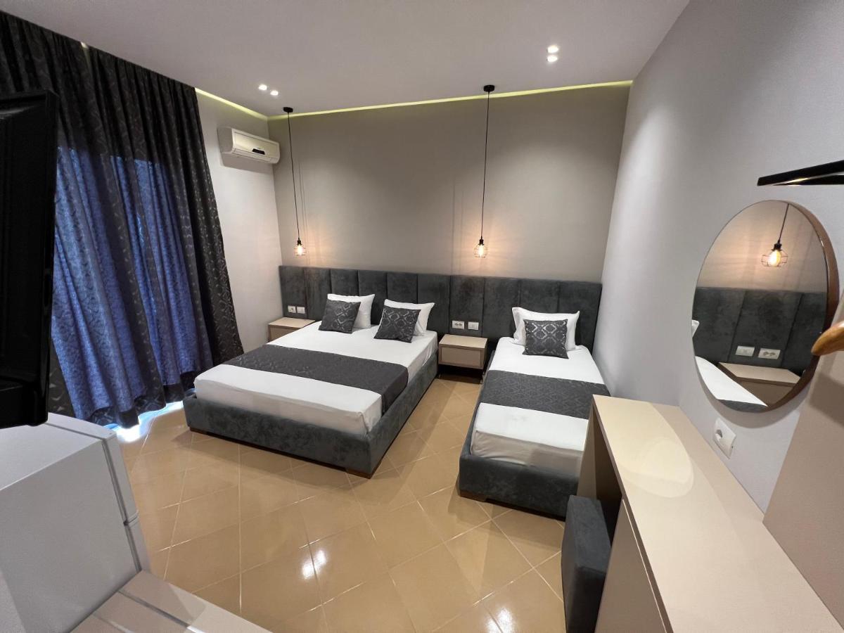 Superior Dreibettzimmer mit Balkon