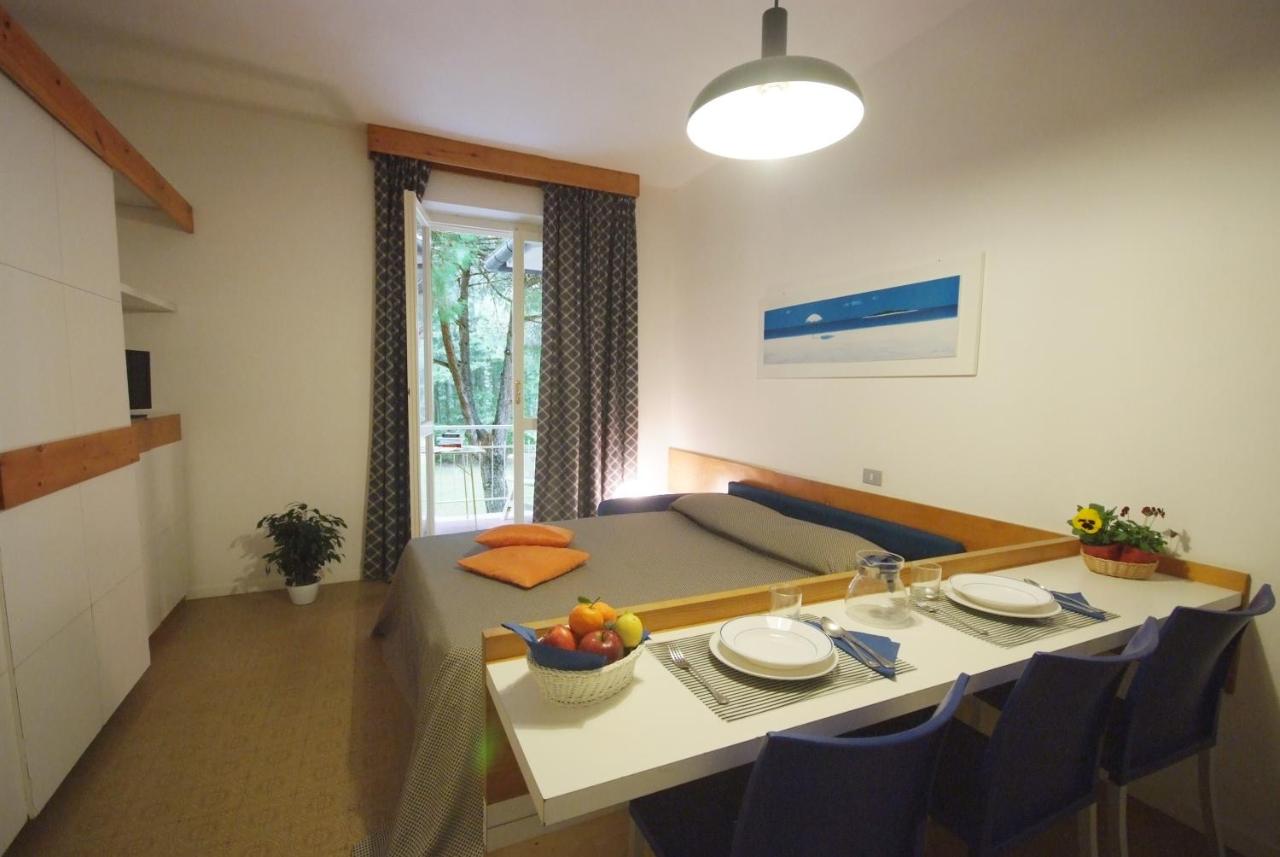 Apartment with Garden View