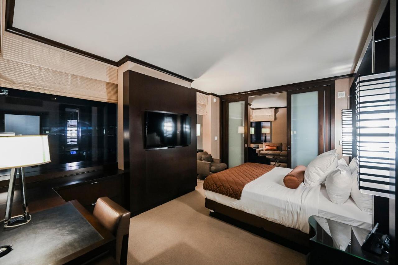 One Bedroom - City Center View