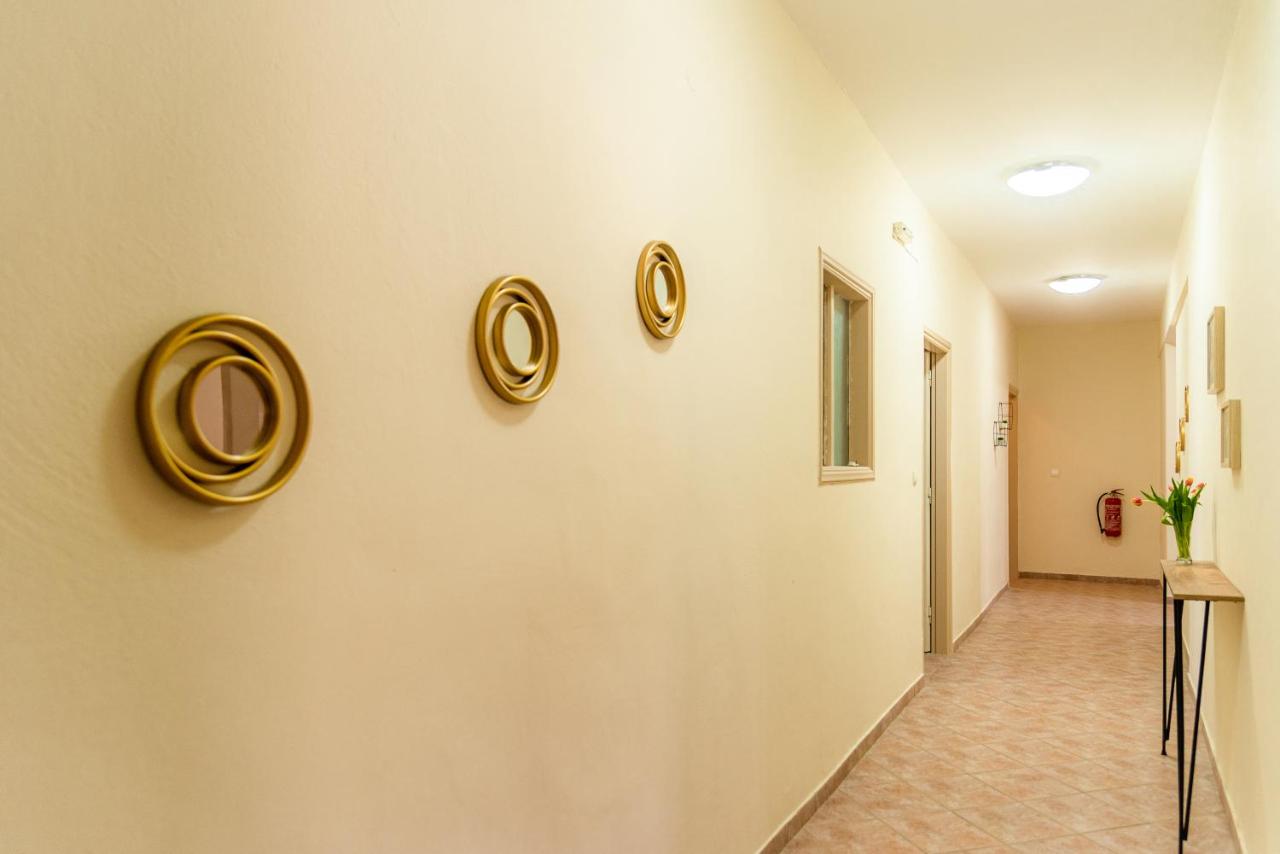 Appartamento con 2 Camere da Letto