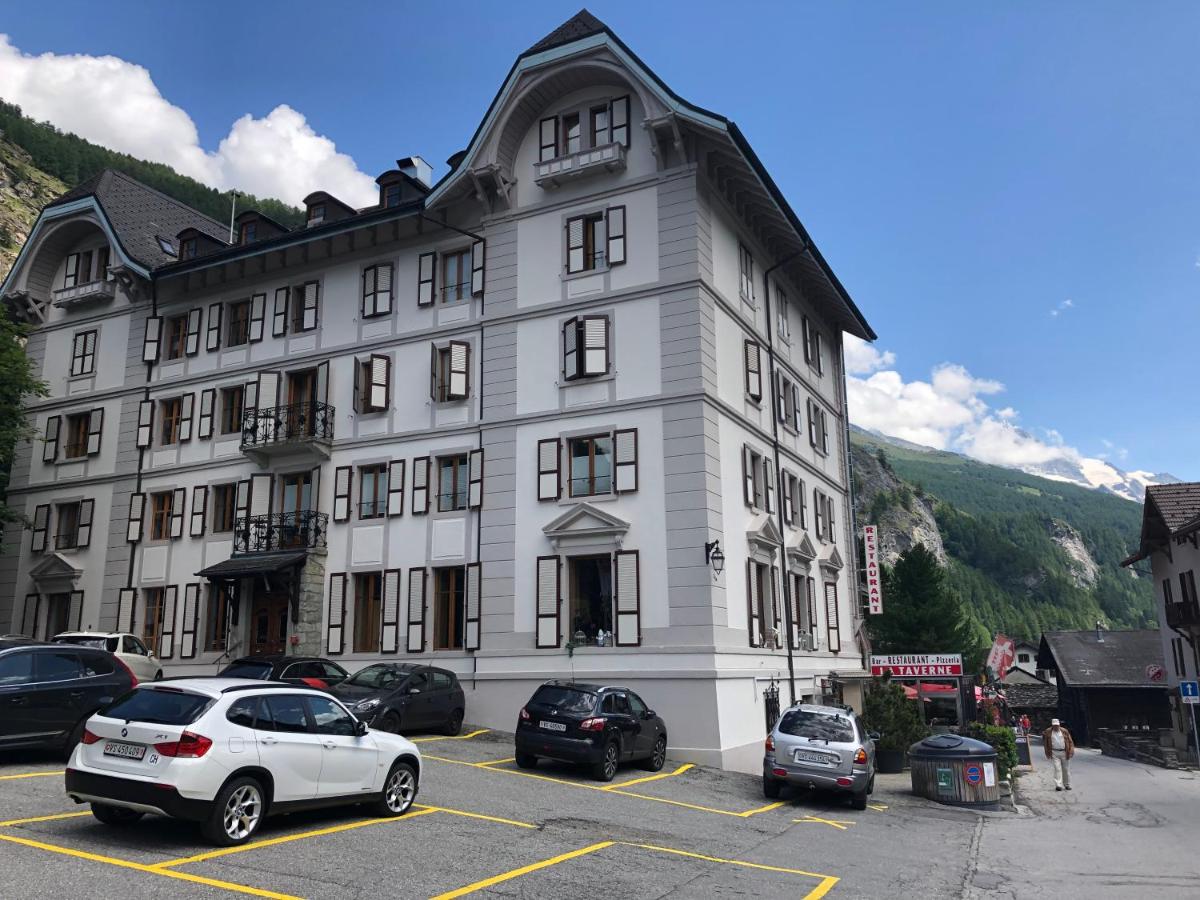Heida, studio ensoleillé au village avec magnifique vue sur la Dent-Blanche - B&B