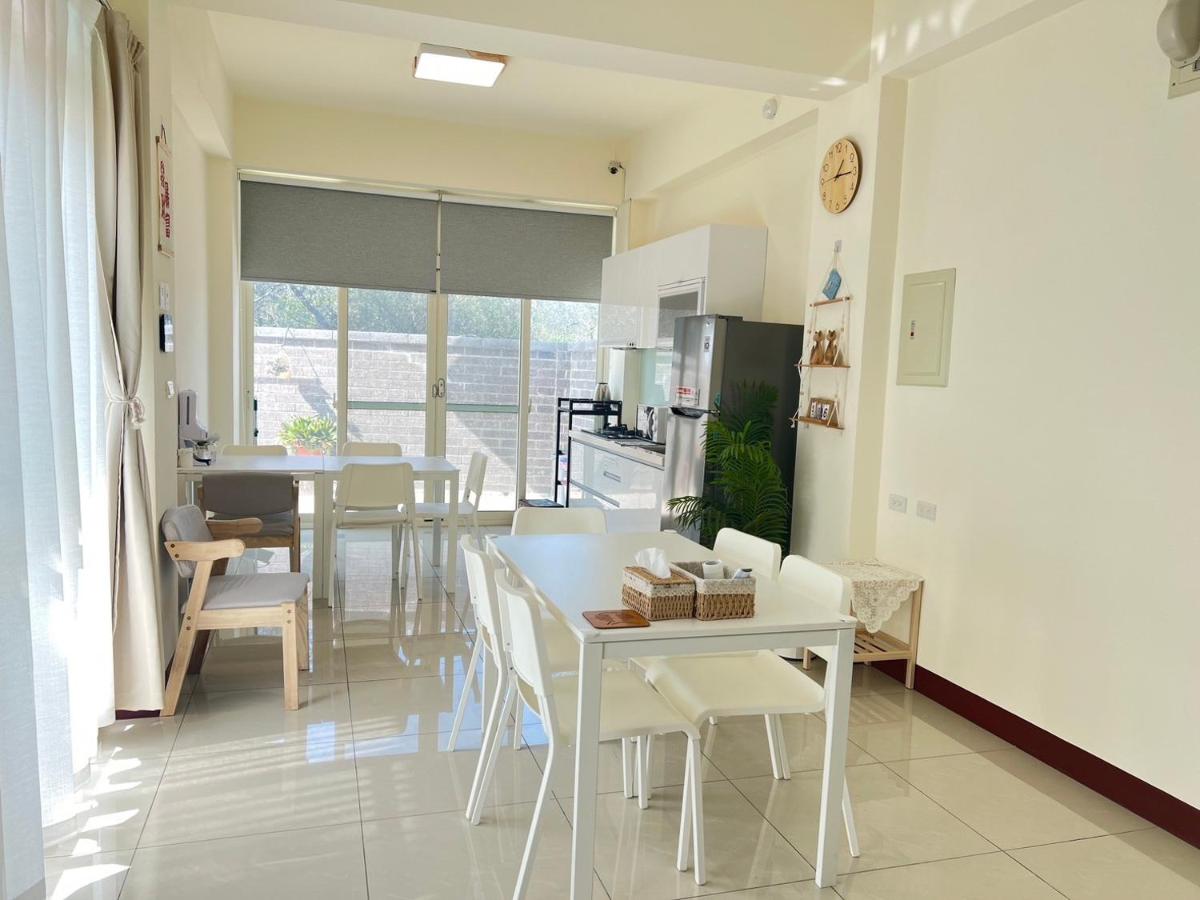 Hourlight Homestay - B&B Qionglin