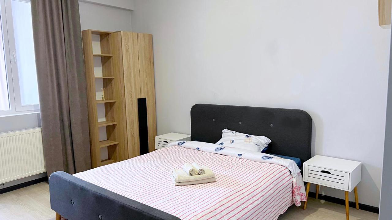 B&B Chișinău - Comfortable apartment with a panoramic view! - Bed and Breakfast Chișinău