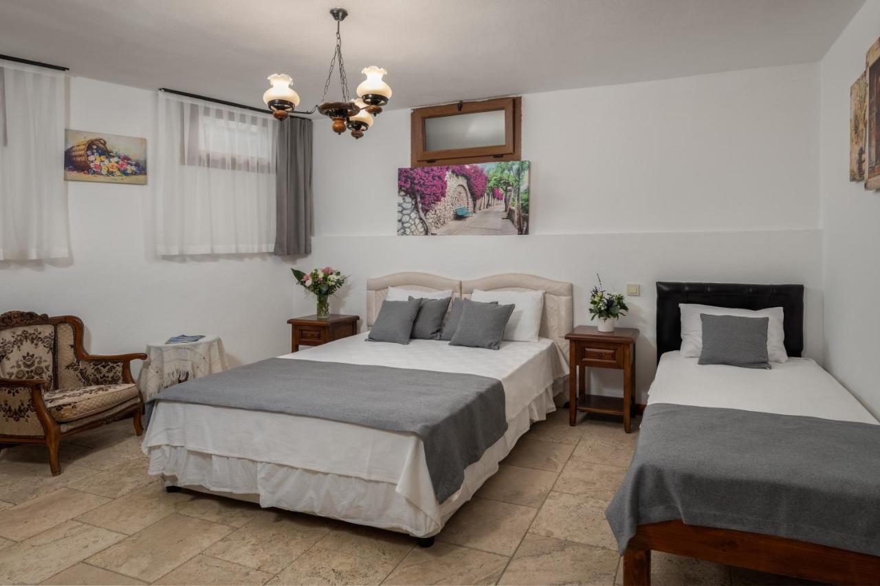 Budget Double Room - Basement Floor 
