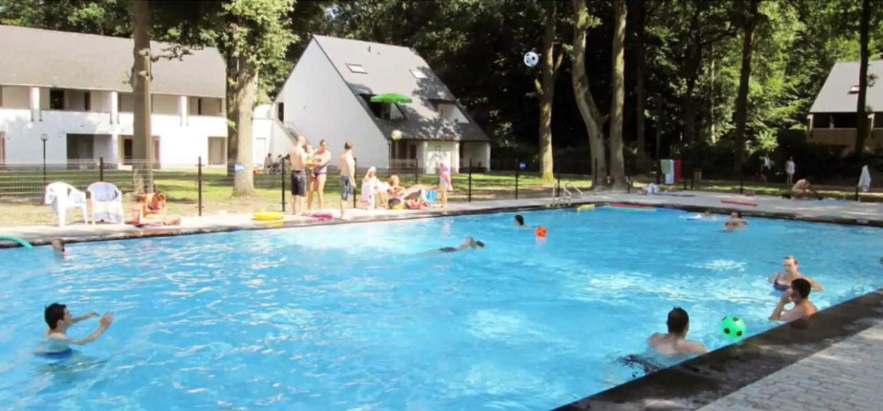 Chalet in het bos - gezin - wandelaars - digital nomads - HS wifi - Fijnspar 108 - Bed and Breakfast Houthalen-Helchteren