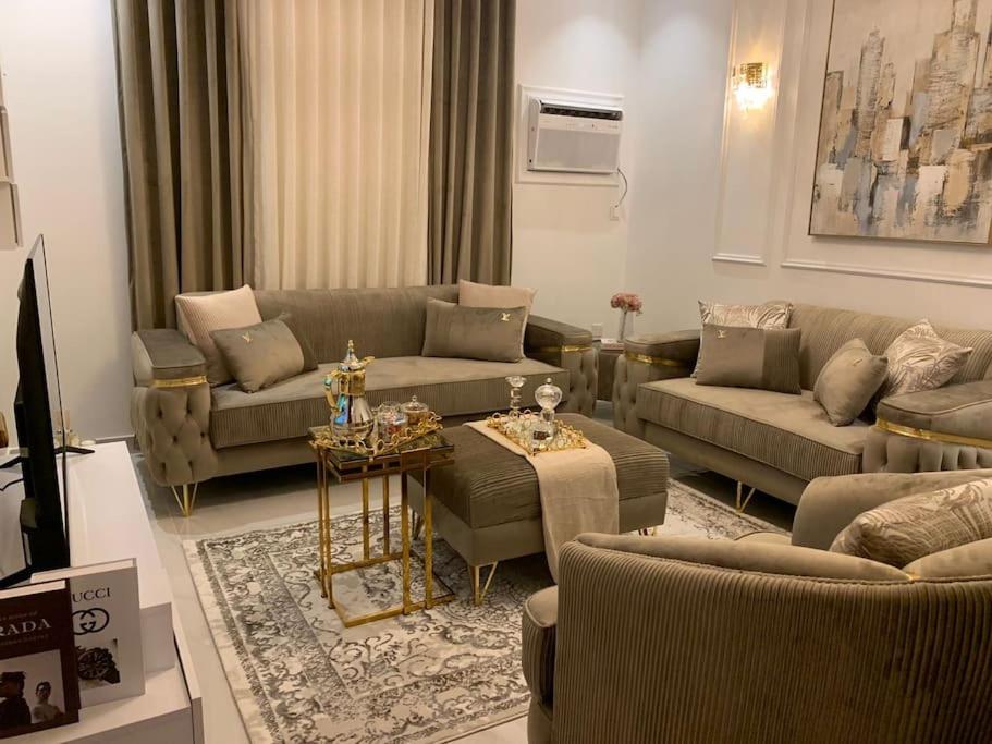 B&B Jeddah - luxury apartment - Prince majed park - Bed and Breakfast Jeddah