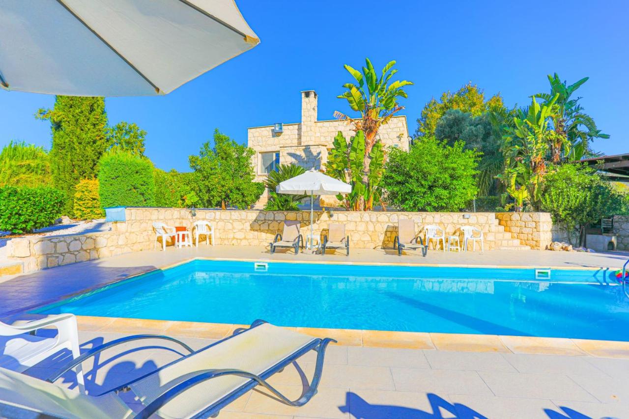 Villa Georgios Rafaela - B&B Pólis