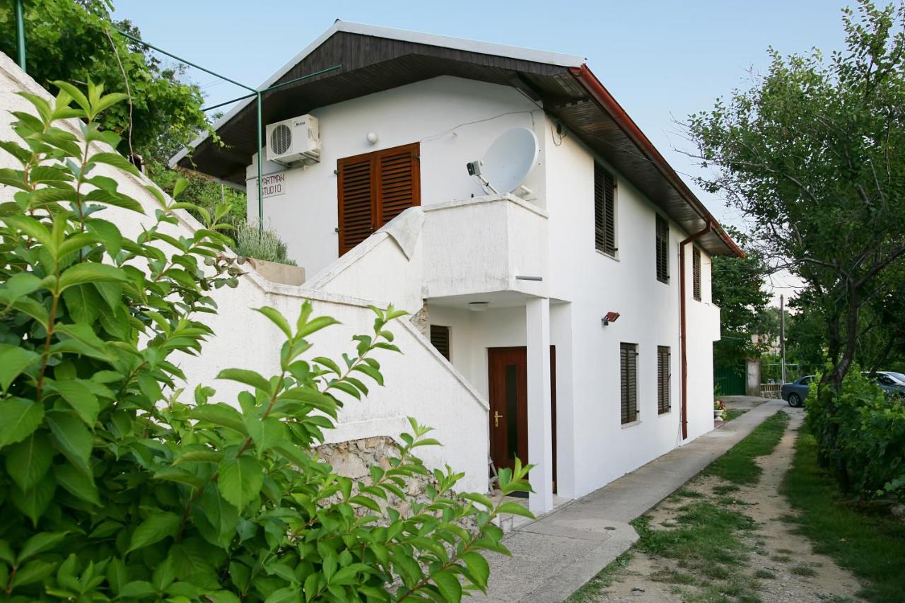 Apartments Juranic I - Bed and Breakfast