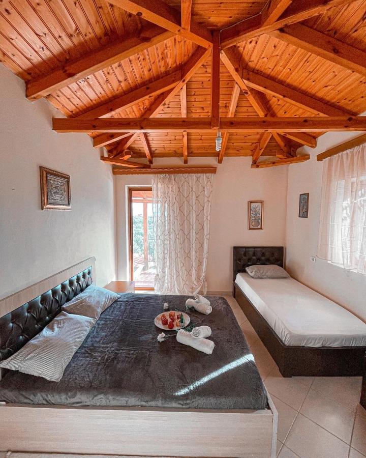 Camera Familiare con Balcone