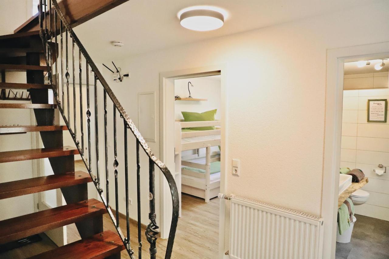 Apartment mit 2 Schlafzimmern und Dusche 