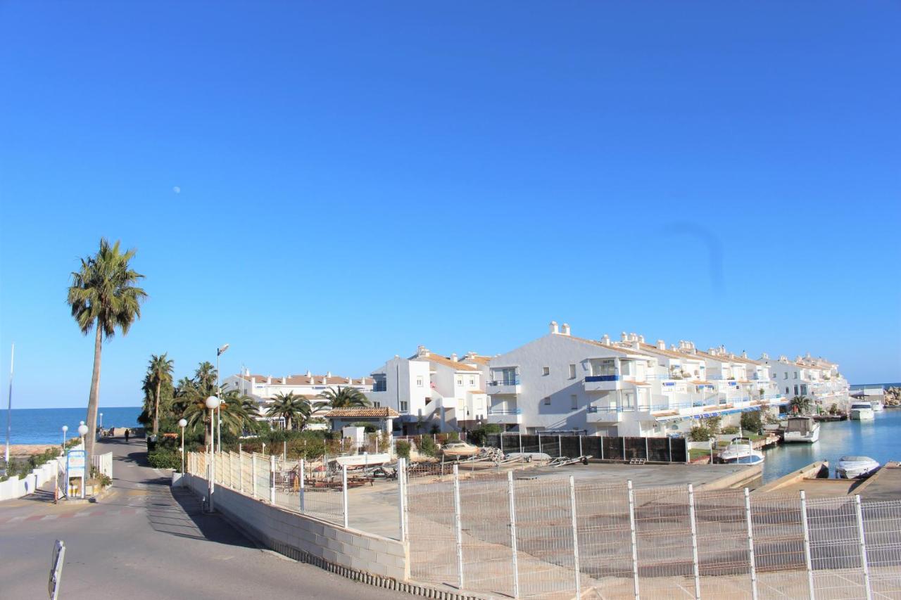 Puerto Deportivo - Apartamento con vistas al mar - ALBERT VILLAS - B&B
