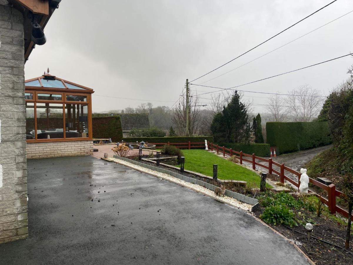 Dyffryn Taf - spacious 3 bedroom bungalow close to amenities - Chambres d’hôtes