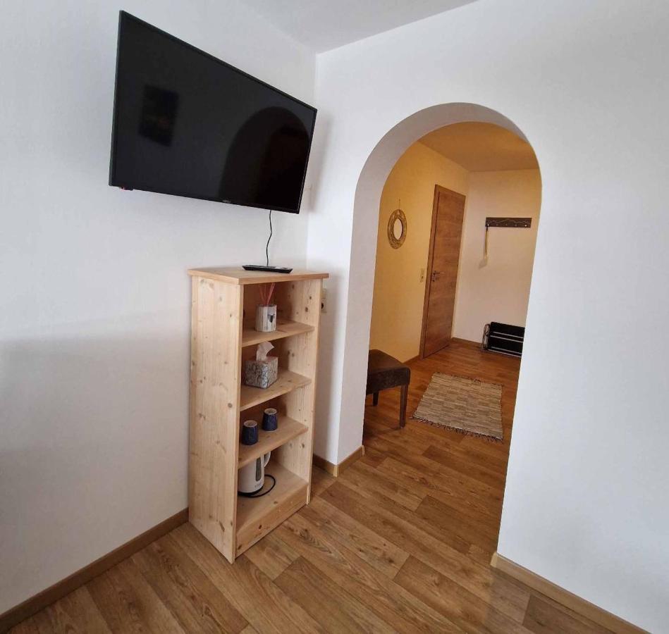 Doppelzimmer mit Gartenblick