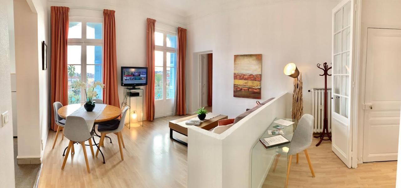 Apartment with Garden View
