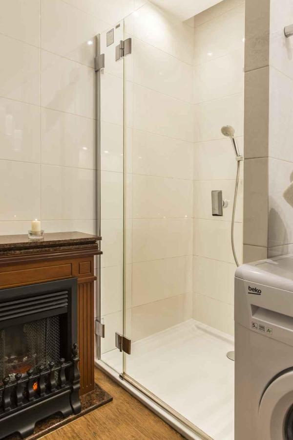 Apartament De Lux Cicha Woda - B&B