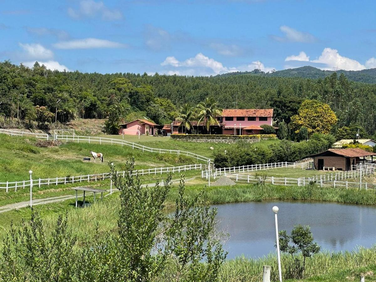 Fazenda Santa Amalia Nova União - B&B