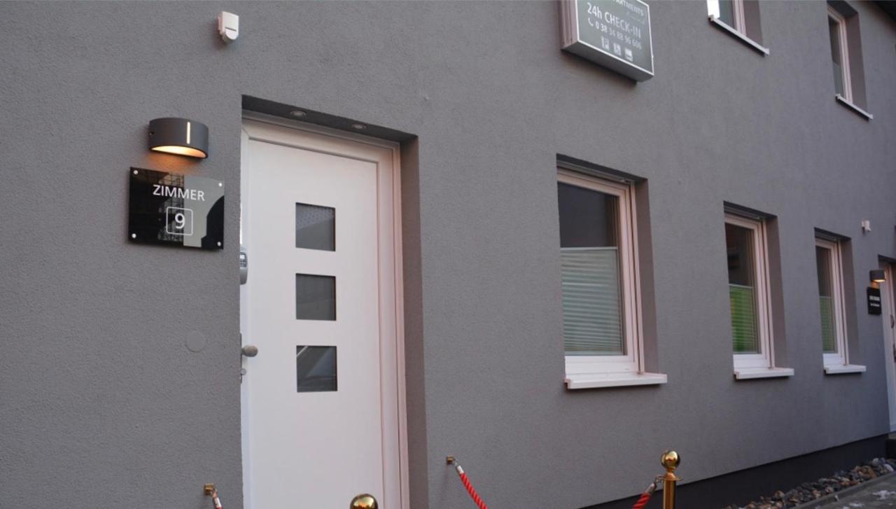 H&H Apartments im Herzen der Stadt geräumig ruhig zentral mit Küche und Esstisch - B&B Universitäts- und Hansestadt Greifswald