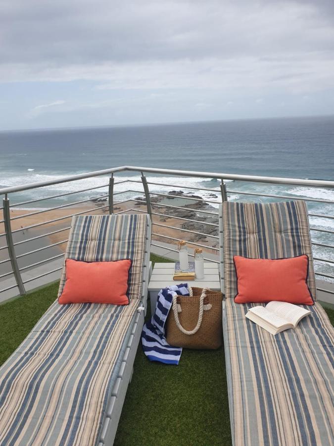 Penthouse ON the Beach - Live Like Royalty - B&B Warner Beach