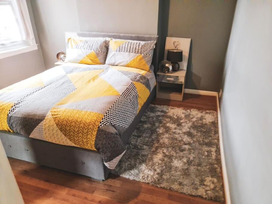 The Navarone Blue Orchid Flat - B&B