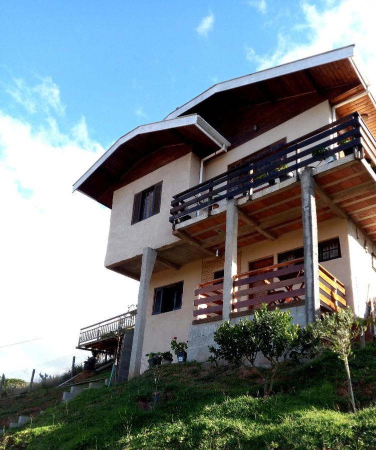 Casa de Boneca - B&B Campos do Jordão