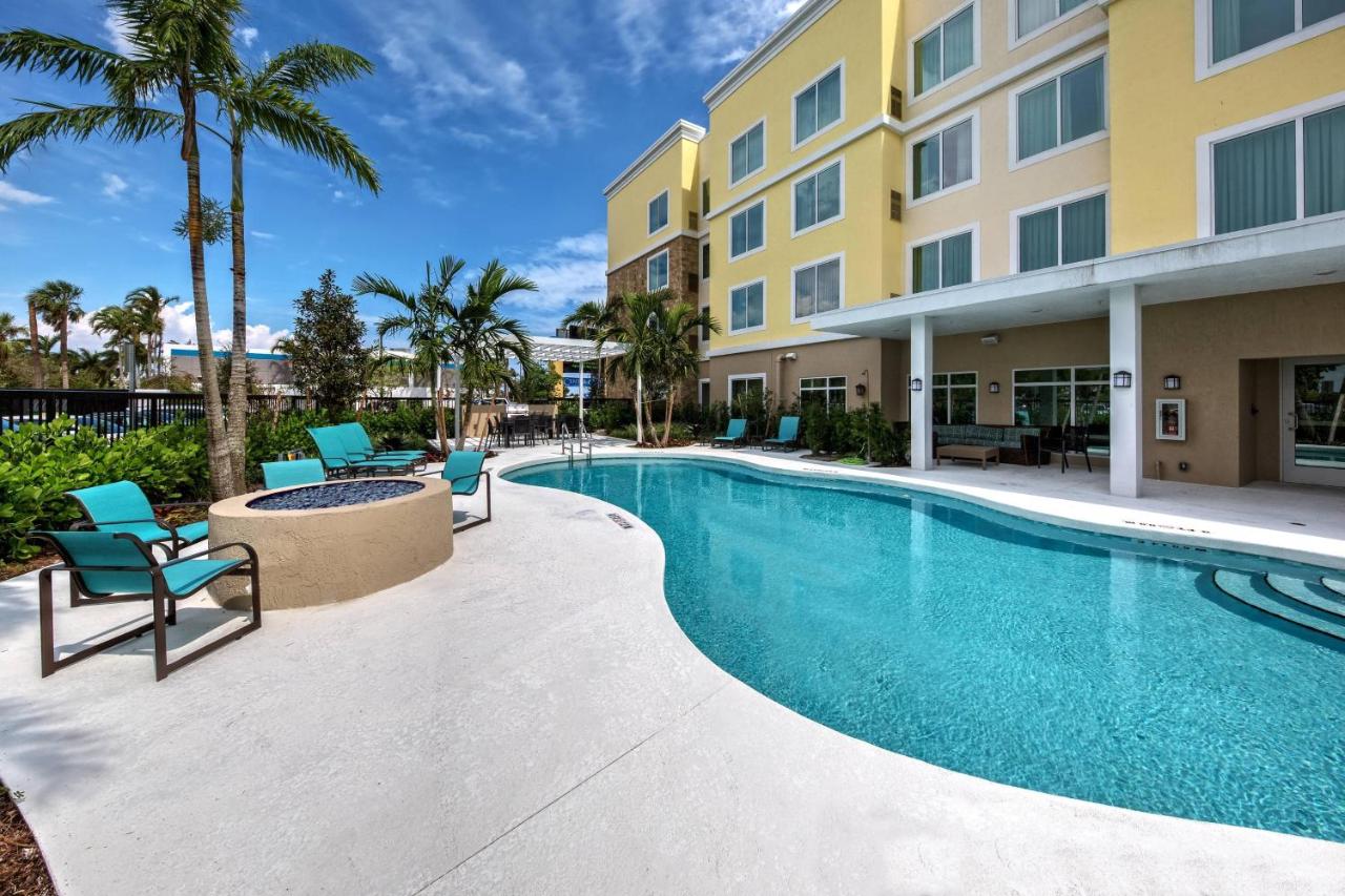 B&B Pompano Beach - Residence Inn Fort Lauderdale Pompano Beach Central - Bed and Breakfast Pompano Beach