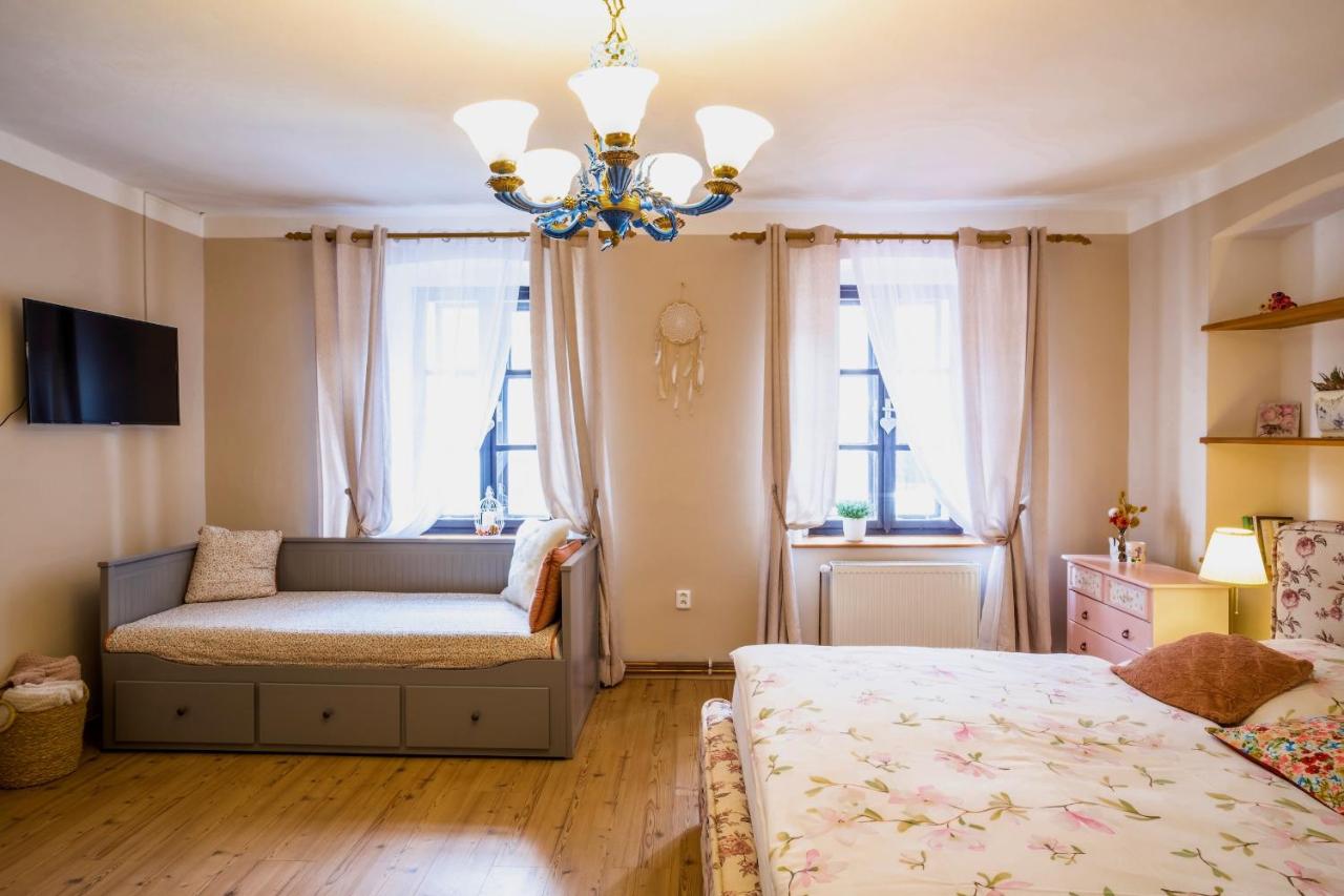 Superior Apartment