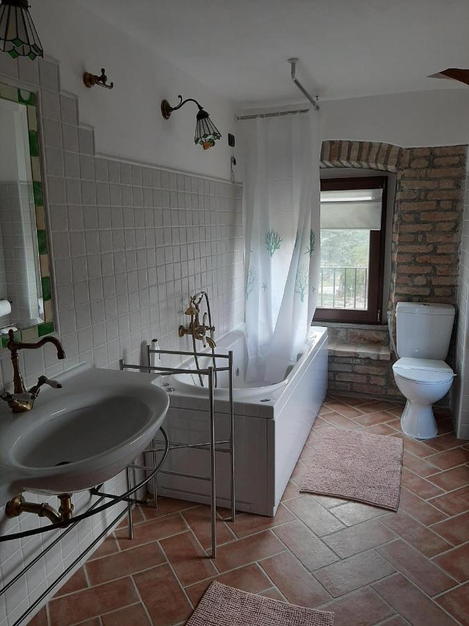 Camera Matrimoniale con Bagno Privato