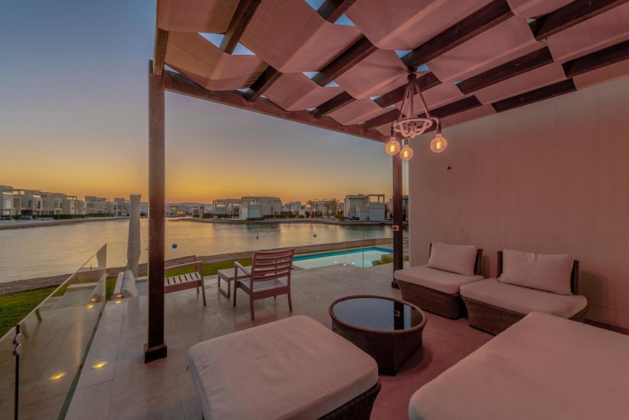 Ascot Bay, Premium 5BR Lagoon Beach House & Pool in Tawila, El Gouna - Chambres d'hôtes Hurghada