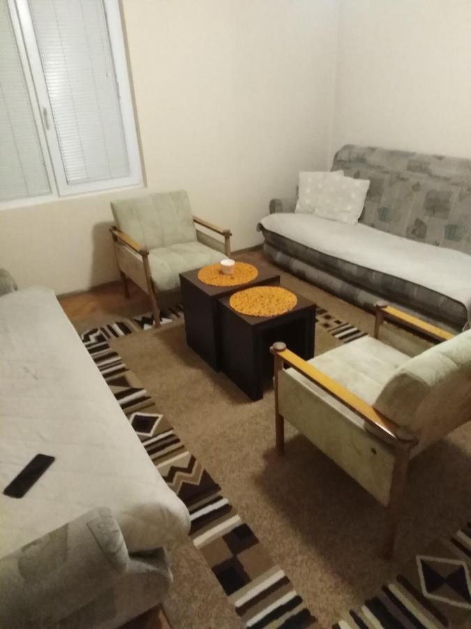 Dvosoban stan - B&B