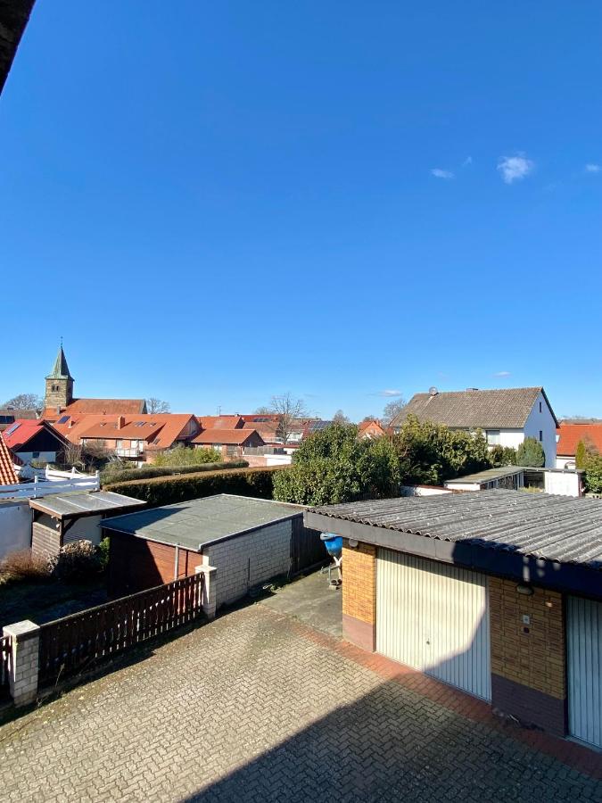 Traumhafte 115 qm Ferienwohnung am Steinhuder Meer, Ruhig, Komfortabel, Loggia, Parkplatz, WiFi - Chambres d'hôtes Wunstorf