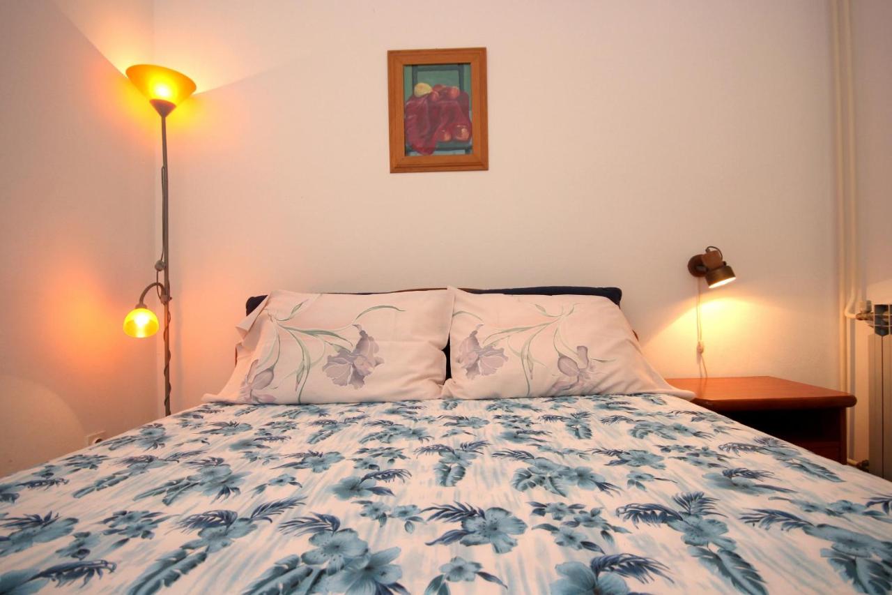 One-Bedroom Apartment (2 Adults)