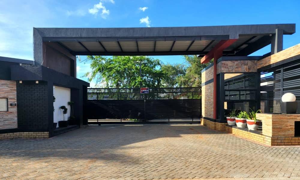 Pisano Luxury Apartments - B&B