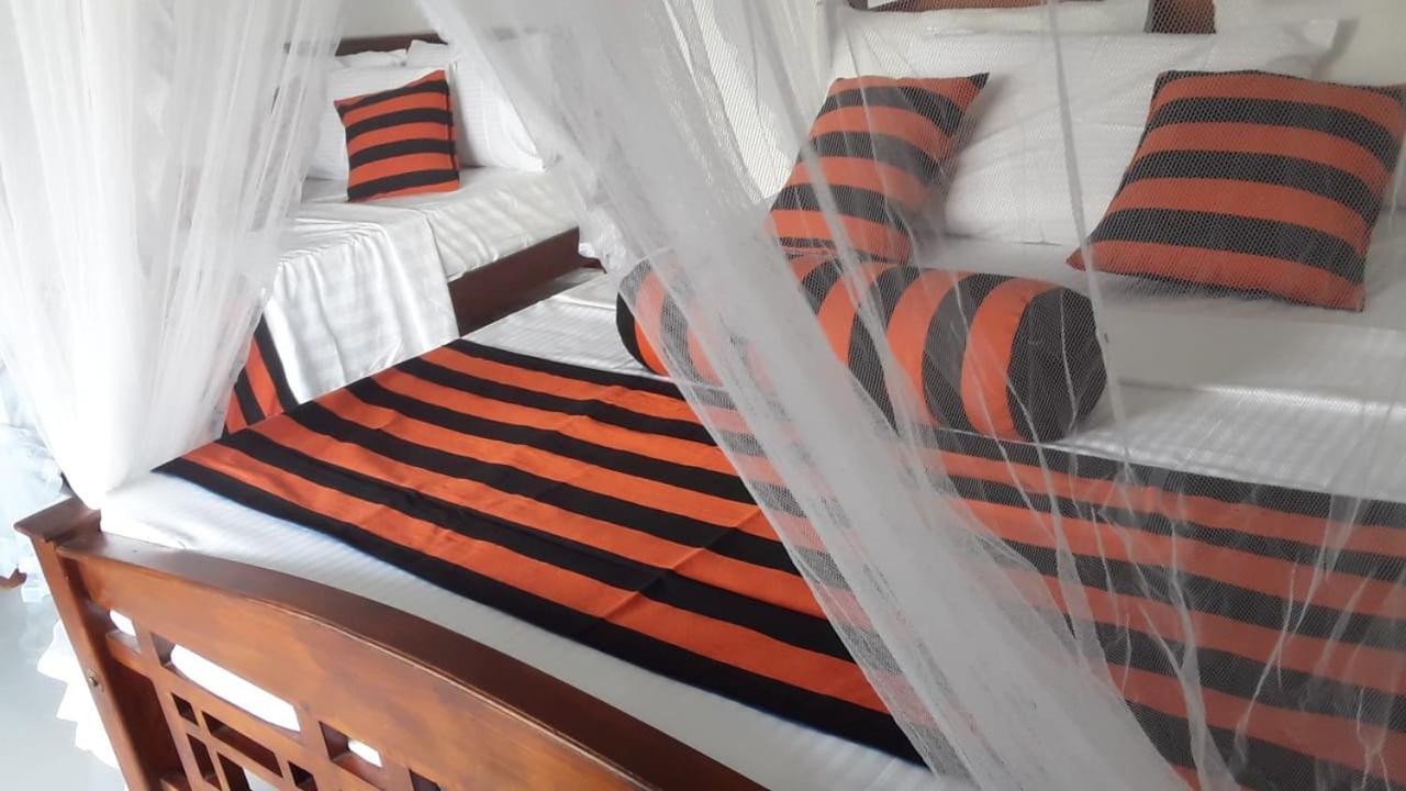 Camera Familiare con Vista Montagna