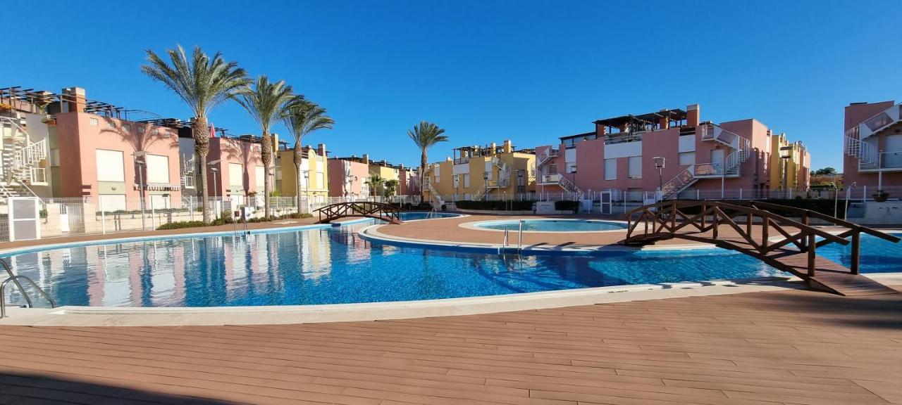 Laguna Beach 2-bedroom apartment with sun terrace, sea views, Wifi - Ferienwohnung Vera