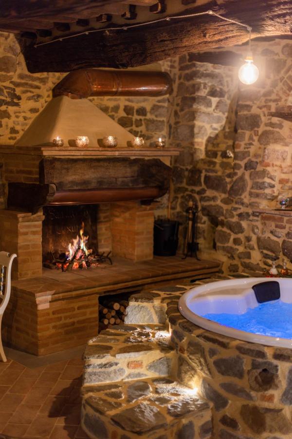 San Lazzo Luxury Room - ROOM & PERSONAL SPA - B&B Castiglion Fiorentino