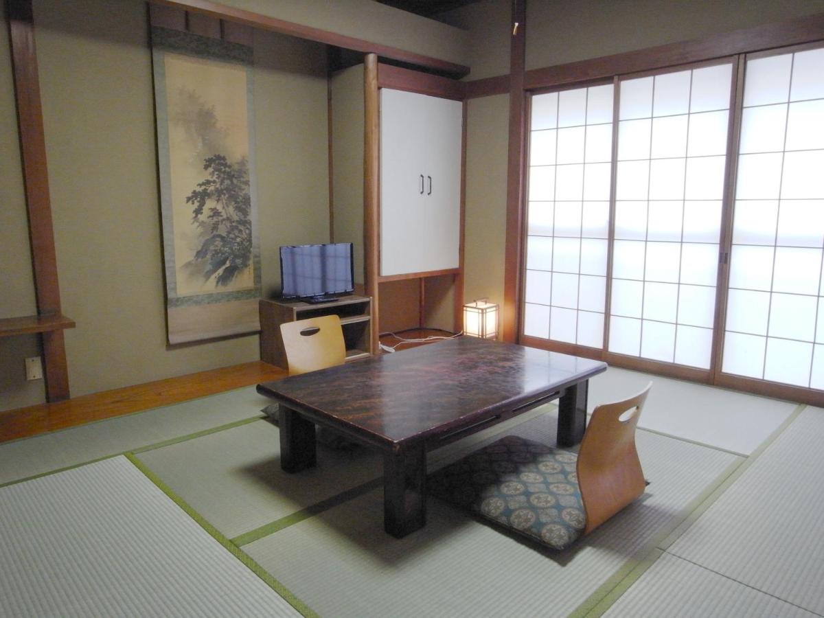 Japanese-Style Economy Room with Shared Bathroom