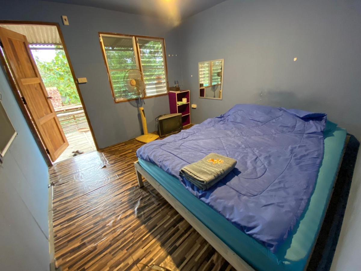 Doppelzimmer mit Gartenblick