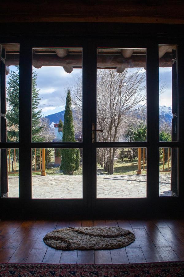 Cabana 33 - Cabin in Bran with mountain view - B&B Predelut