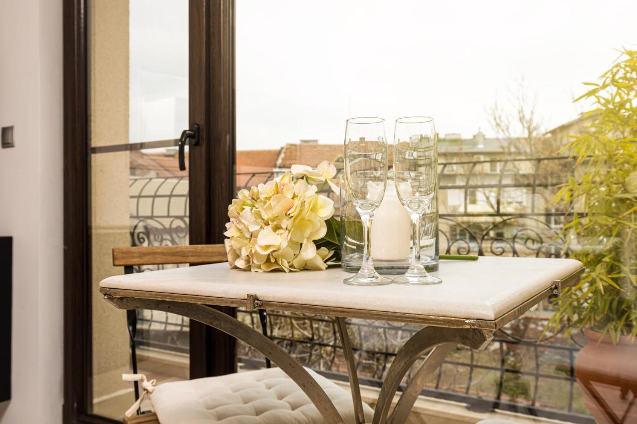 Luxury Central Apartment - B&B Plovdiv