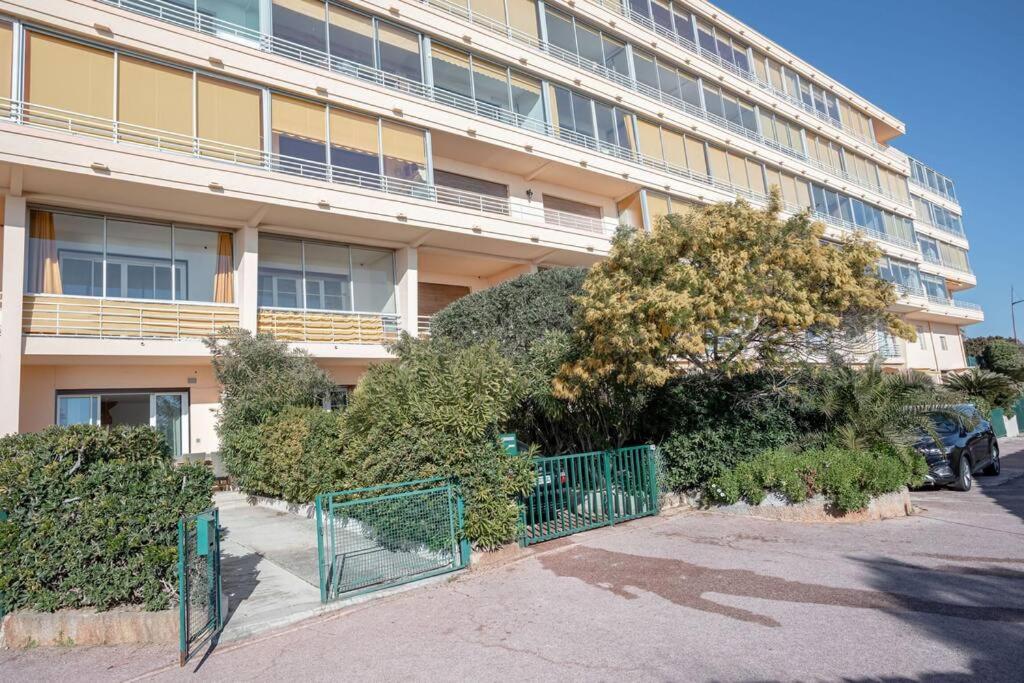 Duplex Mandelieu by Halldis - Bed and Breakfast