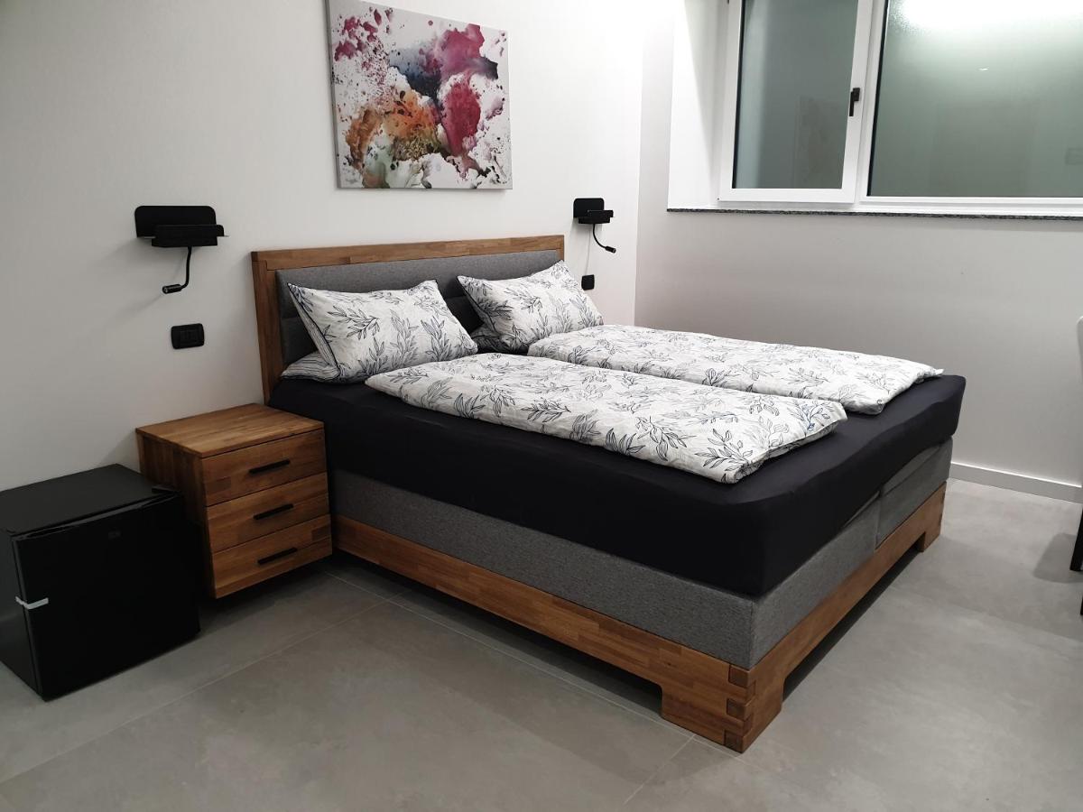 Camera Familiare con Bagno Privato