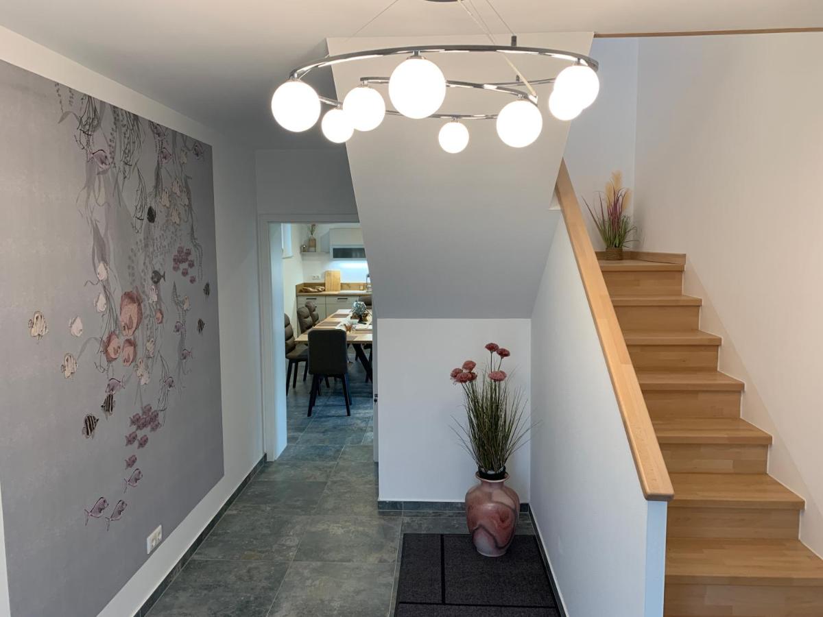 Haus Benz für 8 Personen - 4 Zimmer m. Dusche Vollausstattung 1km v. Wittenberge Baustelle A14 Parkplätze Grill Gemeinschaftsküche - Chambres d'hôtes Eickerhöfe