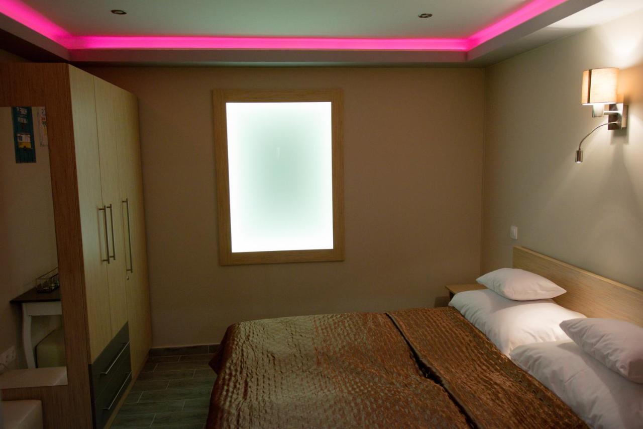 Gogolapartman Tisza - B&B