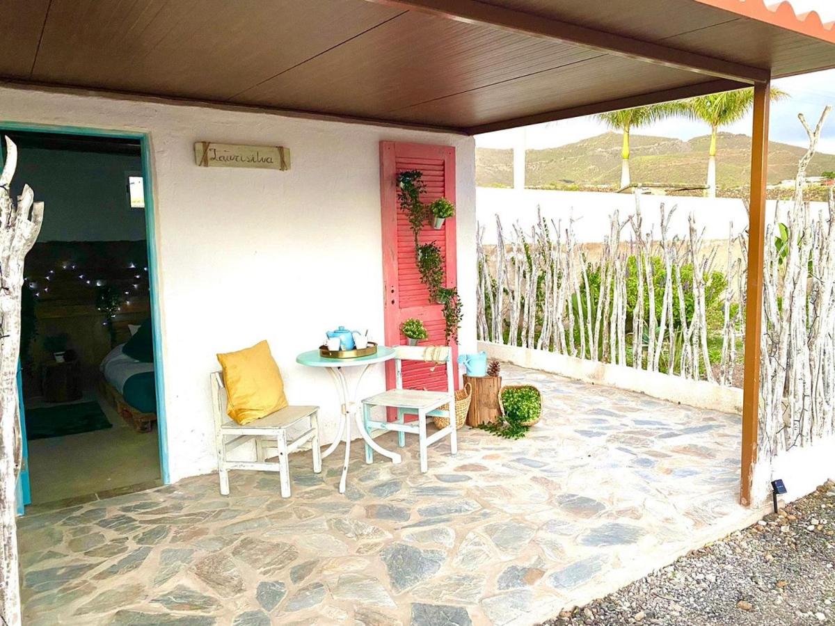 Laurisilva love spa sauna y piscina - B&B