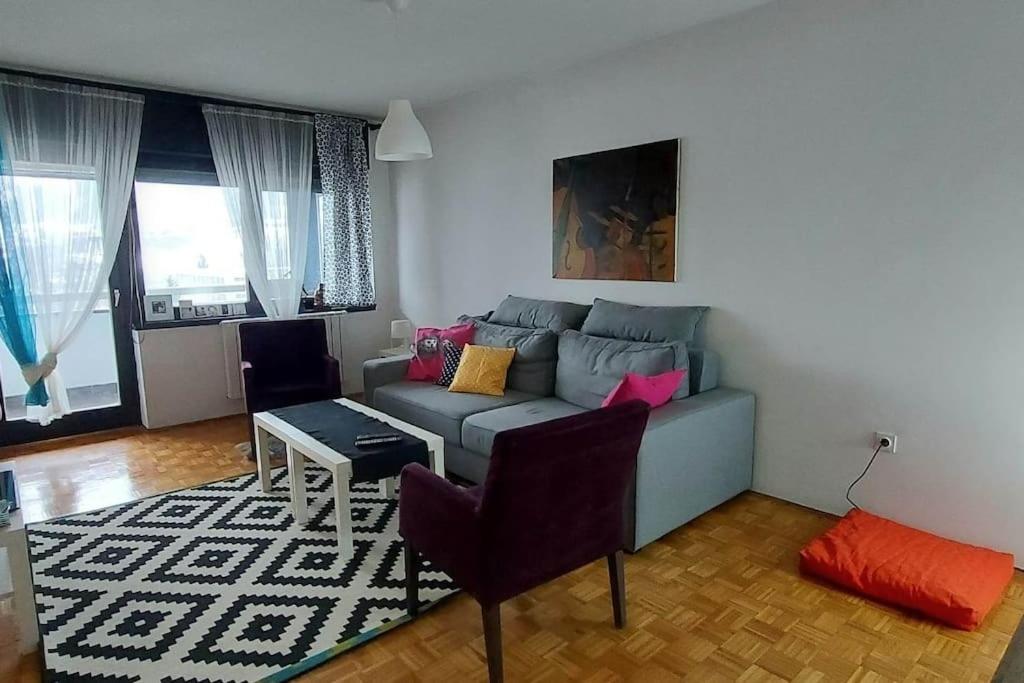 MS Apartmani Jupiter Tuzla - B&B Tuzla