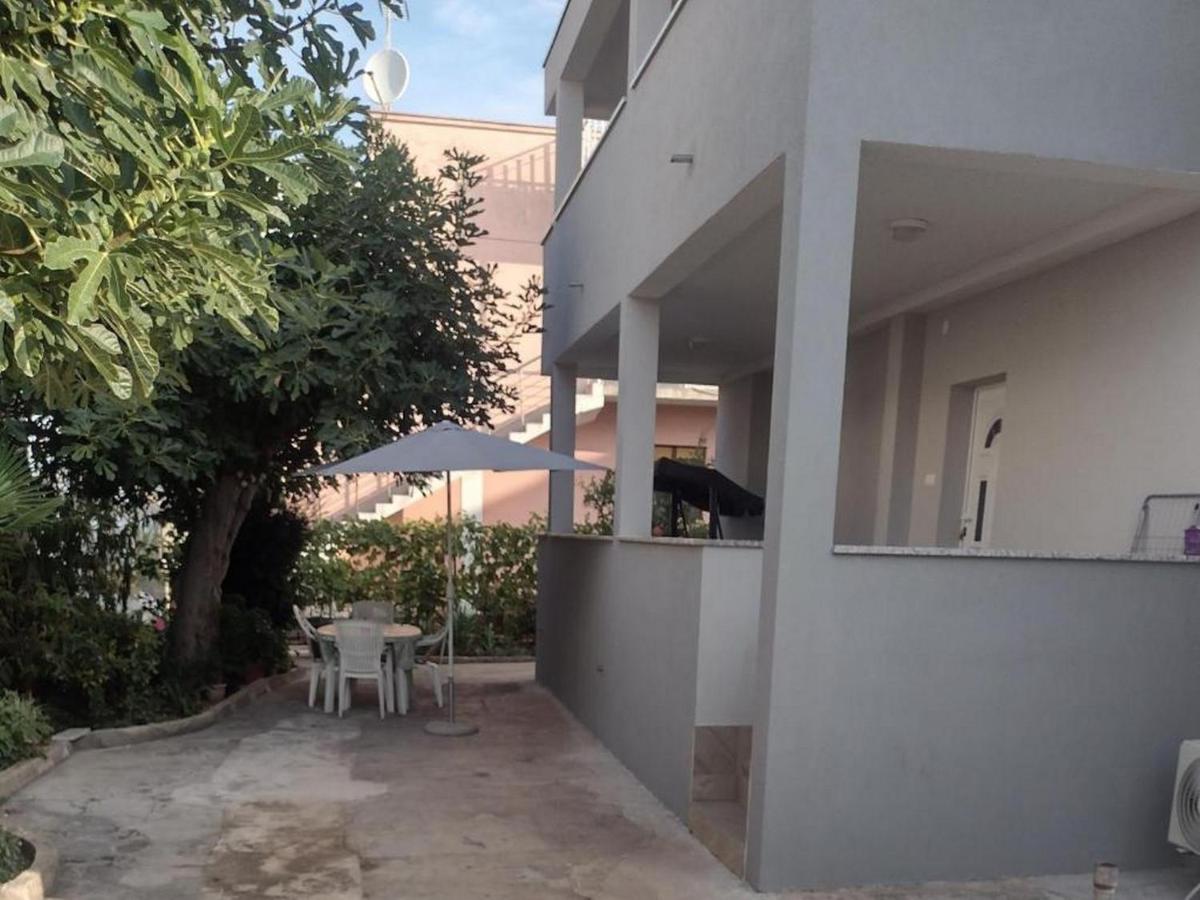 Apartments Franica - Ferienwohnung Zadar