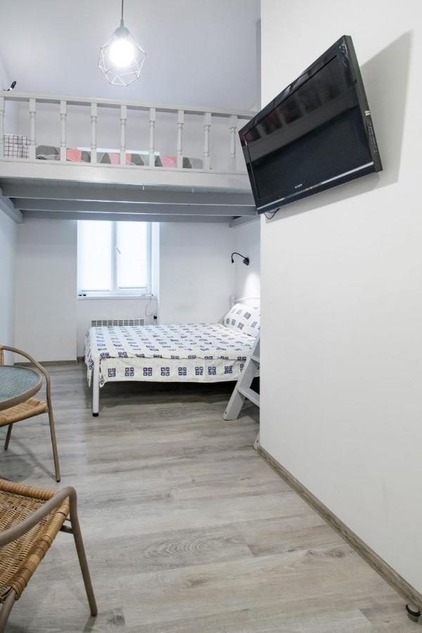 Дворівнева квартира в центрі міста - B&B