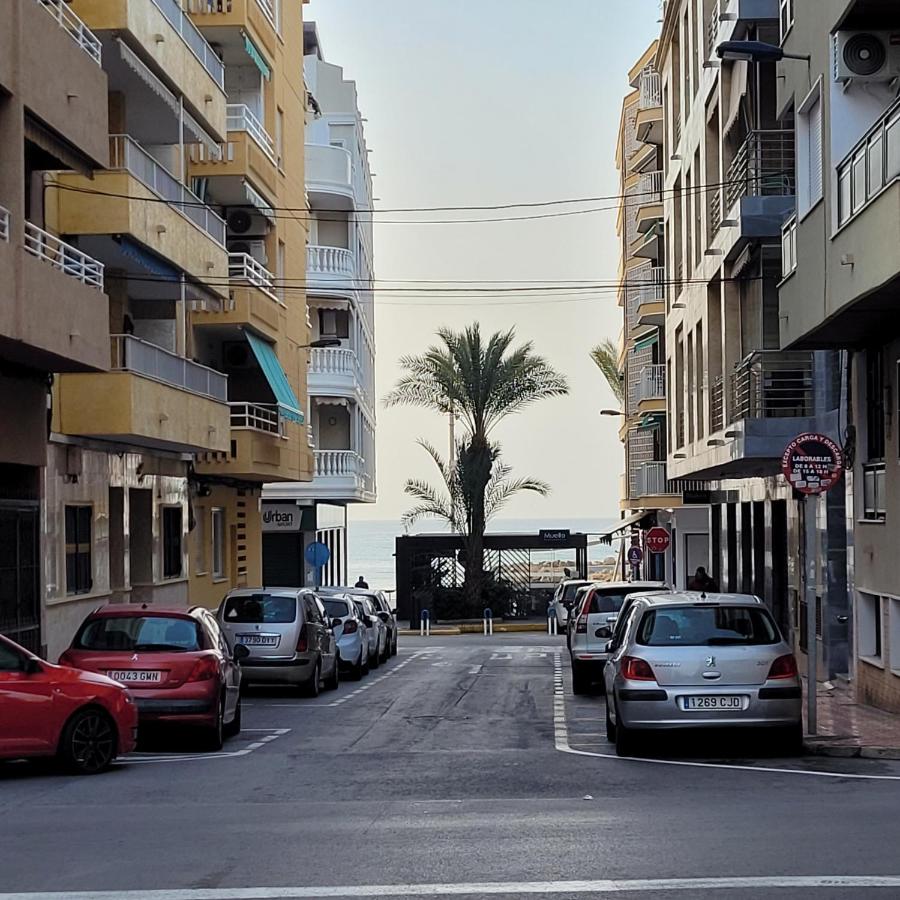 Apartament PERLA DEL MAR - Chambres d’hôtes Torrevieja