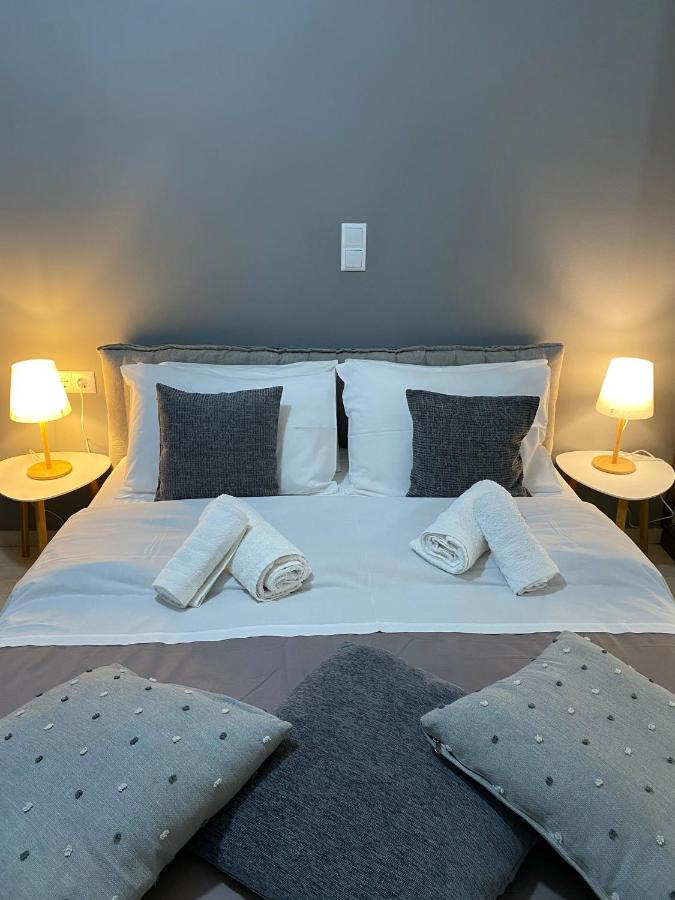 on the square studio - B&B Kalamata